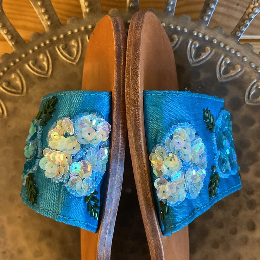 NEW! Turquoise Floral Beaded Embellished Sequined Slides Sandals Flats Size 5 - Picture 8 of 14